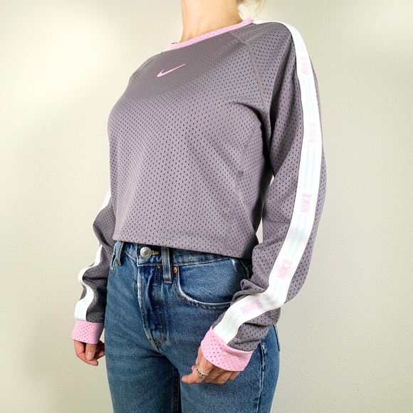 Nike Sweatshirt Dri-Fit Top - Picture 2 of 9